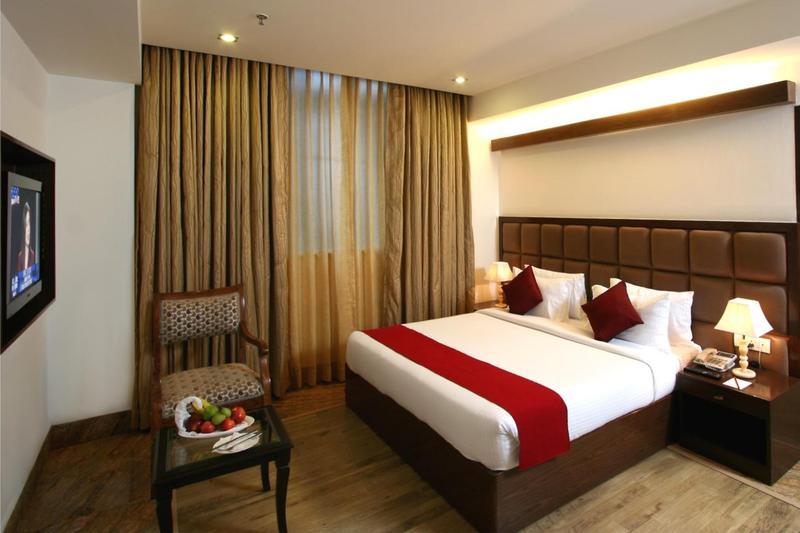 Taurus Sarovar Portico Új-Delhi Kültér fotó